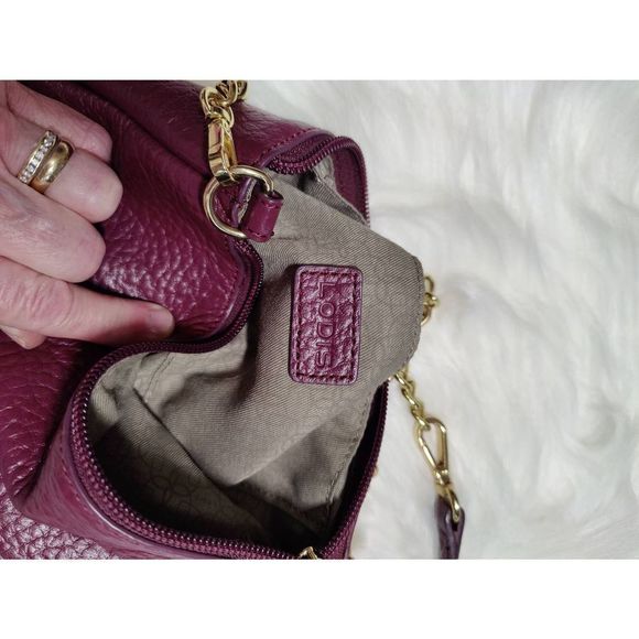 Lodis Leather Crossbody With Chain Strap - Picture 6 of 6